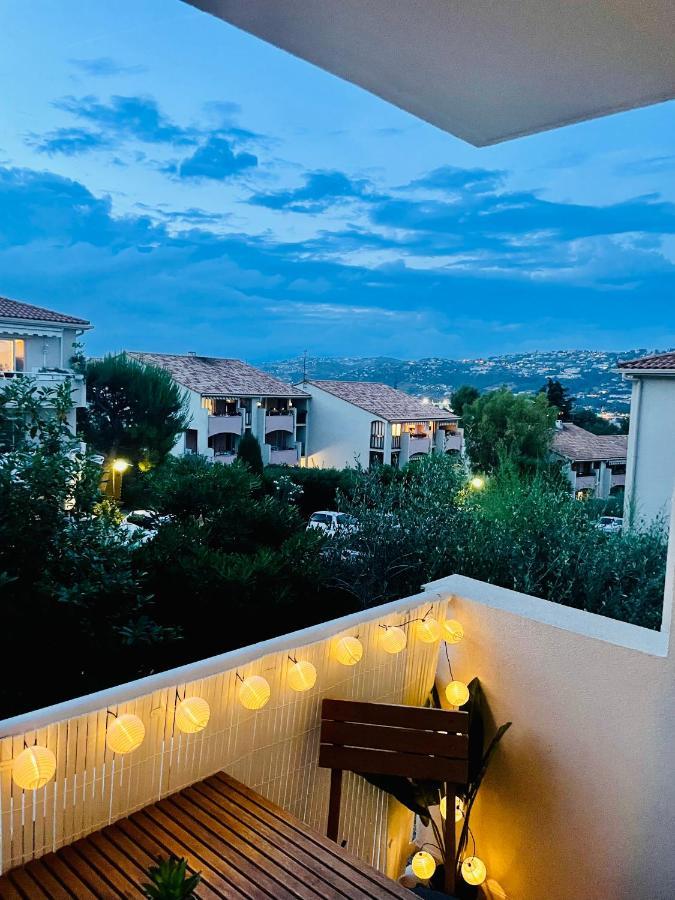 Studio Cosy Avec Terrasse Et Garage Saint-Laurent Du Var Limitrophe Nice Esterno foto